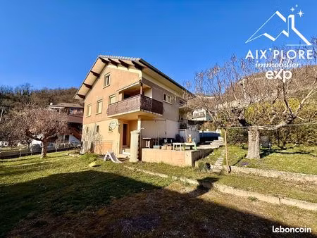 maison 6 pièces 121 m²