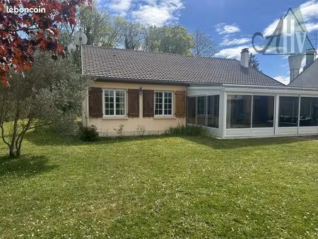 pavillon 4 pièces 125 m²