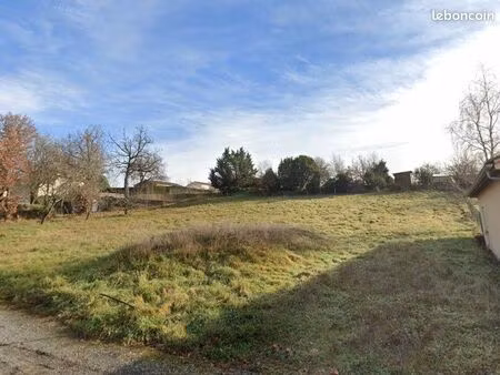 terrain de 533m² proche centre