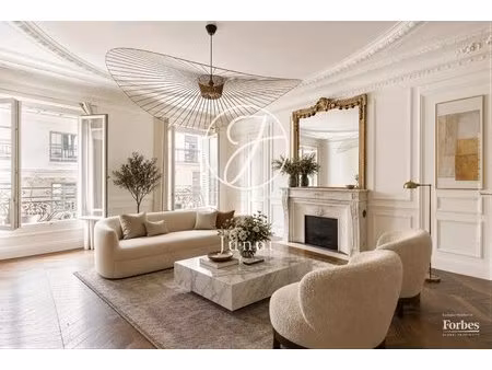 paris 9e - taitbout - appartement - 5 pièces - 147 66m² carrez - 149 34m² au sol - 3 chamb