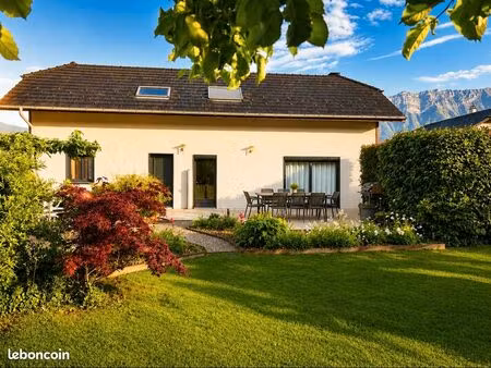 entre chambéry et albertville – superbe maison ossature bois de 133 m² avec dépendances  j