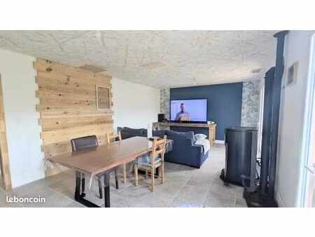 maison 6 pièces 150 m²