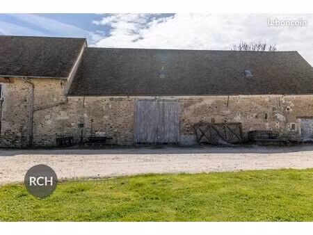 propriété 4 pièces 100 m²