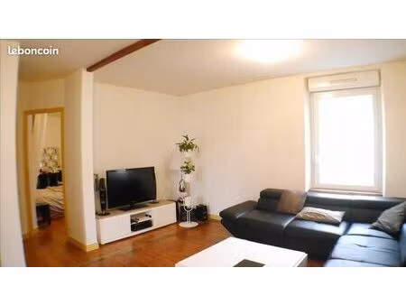 appartement 3 pièces 65 m²