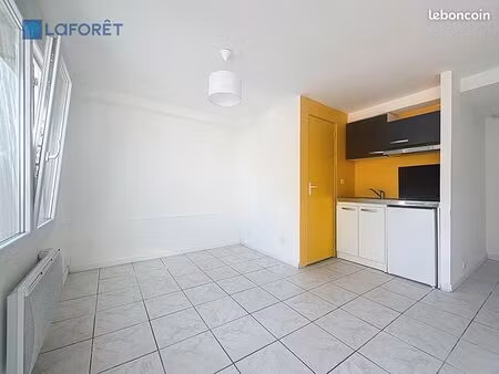 studio 1 pièce 15 m²