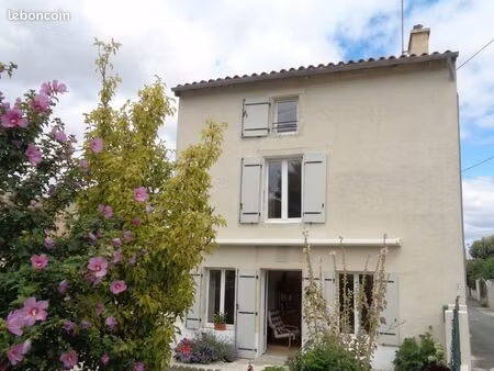 maison 4 pièces 84 m²