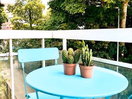 beau studio 22m2 avec balcon canclaux