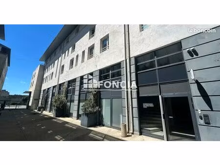 bureaux à vendre  emplacement  premium à avignon