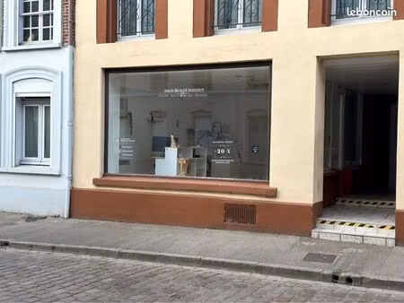 local commercial à louer - centre ville - montreuil sur mer