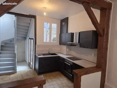 jolie maison de ville de 74 m² (4 pièces) à eu