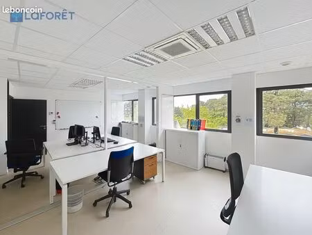 bureaux 89 m² caudan