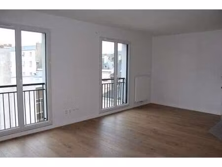 location appartement 3 pièces à nantes centre ville (44000) : à louer 3 pièces / 65m² nant