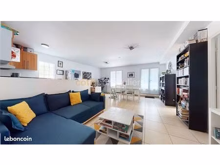 appartement 3 pièces 65 m²