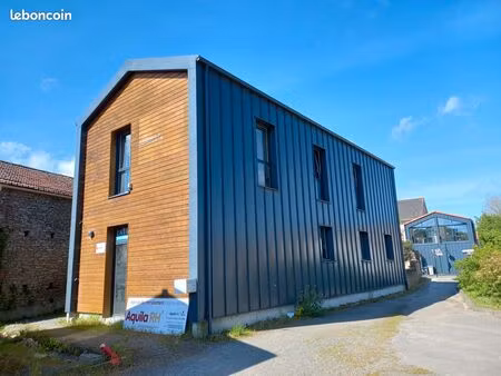 bureau 18m² centre ville machecoul
