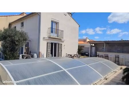 jolie villa individuelle à pied écoles et commerces