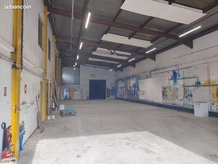 local d'activité à louer – zi vovray – 529 m²
