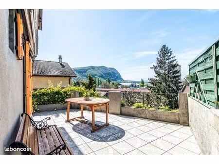 maison individuelle secteur calme 90m2