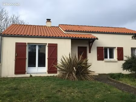 maison 100 m² 3 pièces