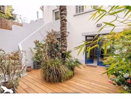 maison de ville 6 pièces 141 m²