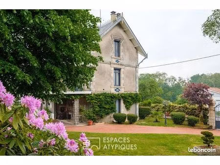 maison 11 pièces 288 m²