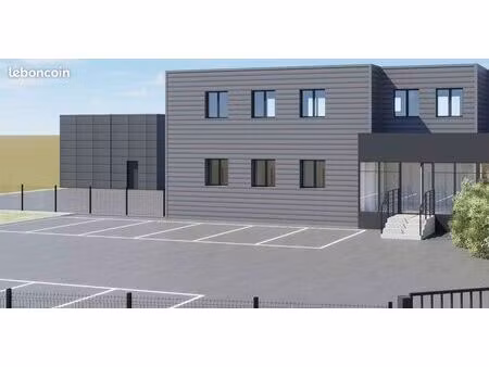 bureaux 353 m² auray