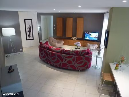 appartement meublé clé en main – confort – parking – calme – direct propriétaire – accès p