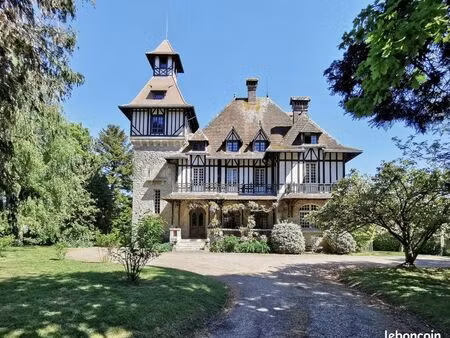 maison 12 pièces 453 m²