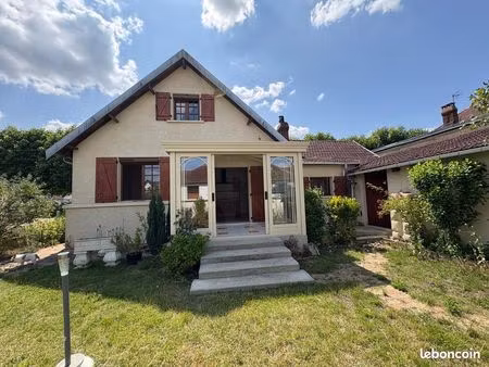 maison 5 pièces 97 m²