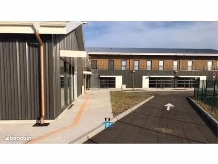 local commercial 170 m²