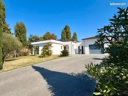 maison 5 pièces 169 m²