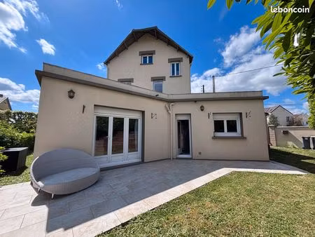 maison individuelle 165 m2 - grands volumes - lumineuse