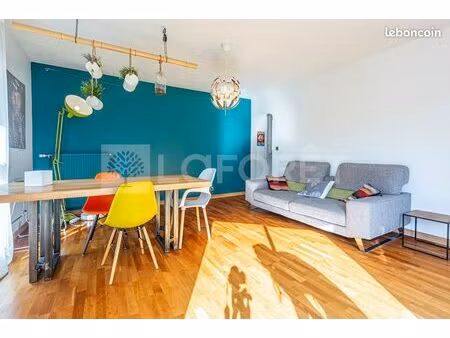 duplex 4 pièces 76 m²