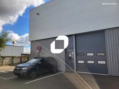 local d'activité 488 m²