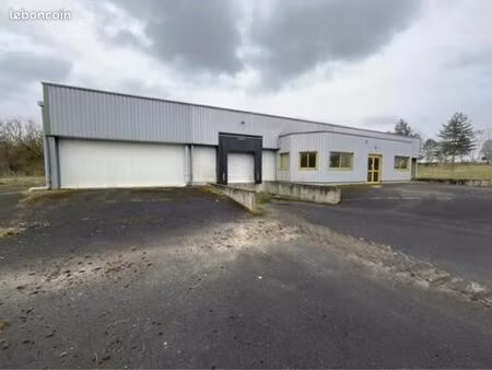 local d'activité 780 m²