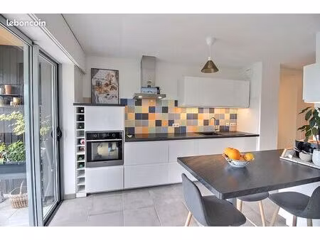 appartement 3 pièces 89 m²