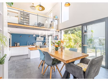 maison de luxe à vendre dans le quartier grange-ory lumieres