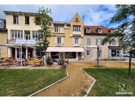 immeuble 270 m² nexon
