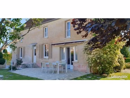 maison briarde - 190 m2 - 7 pièces
