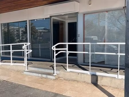 local commerce ou bureau châtellerault