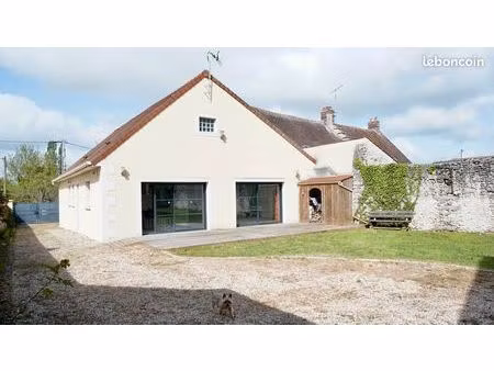 maison familiale au coeur de jouy-le-châtel