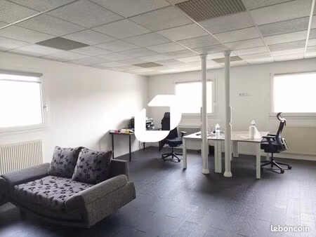 bureau 112 m²