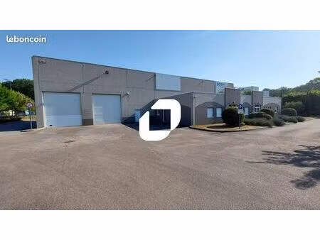 local d'activité 720 m²
