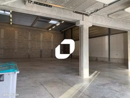 local d'activité 360 m²