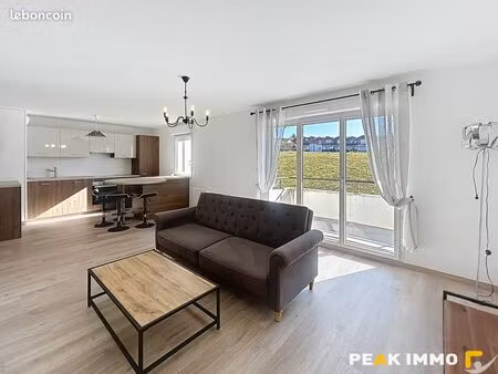 appartement 3 pièces 65 m²