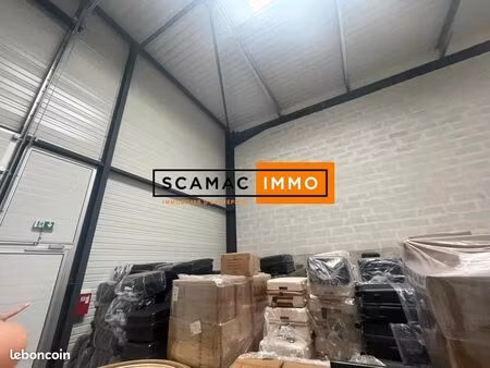 local industriel 200 m²
