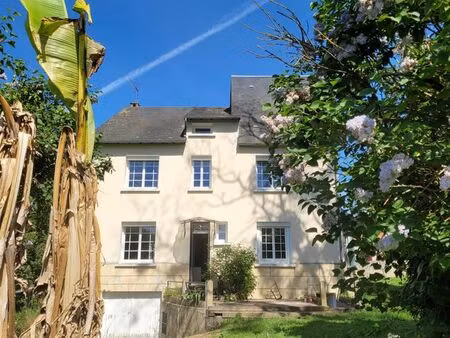 maison atypique à rafraîchir