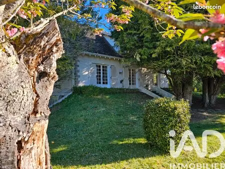 maison familiale 7 pièces 136 m²