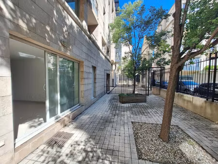 location appartement 2 pièces 37 m² à marseille 6 (13006)