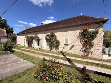 beaulieu sur loire - maison de campagne 122m2 à rafraichir.