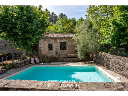 splendide maison de maître au coeur du parc naturel des monts de l'ardèche